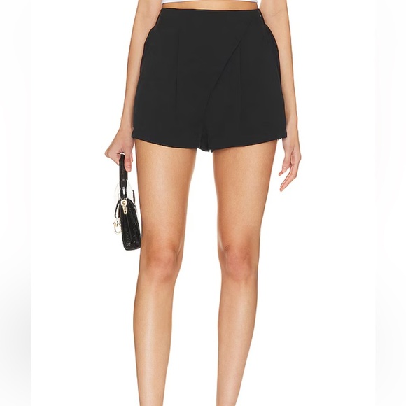 NEW, ZARA Shorts Women's Size Small Black Pull On Drawstring Waist 3 Pockets - Picture 9 of 9